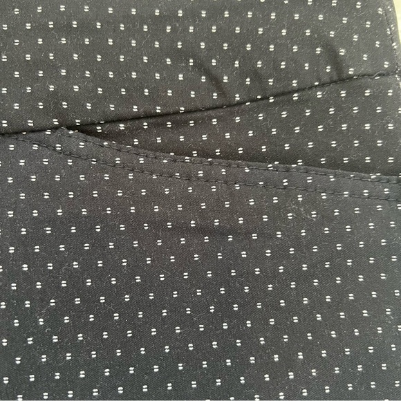 HILARY RADLEY Black/Navy Stretch Pull On Shorts Womens Larg Polka Dot Bermuda - Picture 4 of 7